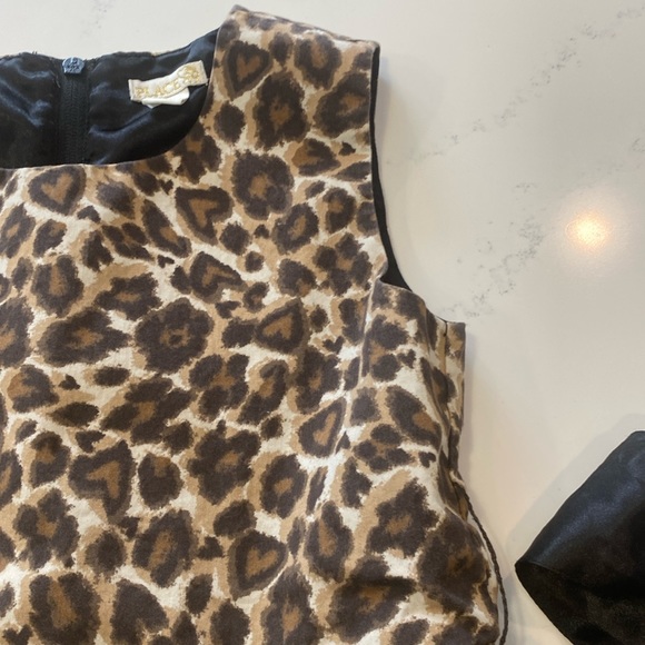 Beautiful leopard print, lined party dress. Girls size 6X/7 - Picture 2 of 8